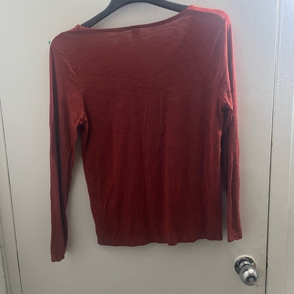 Old Navy Women's Burnt Orange Long Sleeve Top - Picture 2 of 4